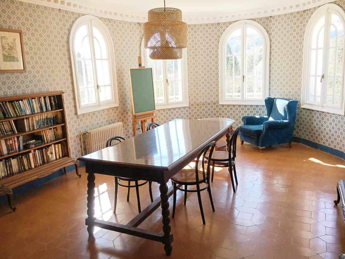 Espectacular Casa Chateau En El Centro De Olot Eksteriør bilde